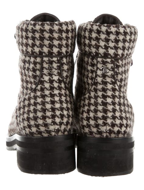 karl lagerfeld houndstooth boots